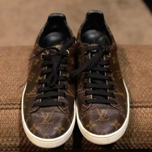 Louis Vuitton Frontrow sneakers